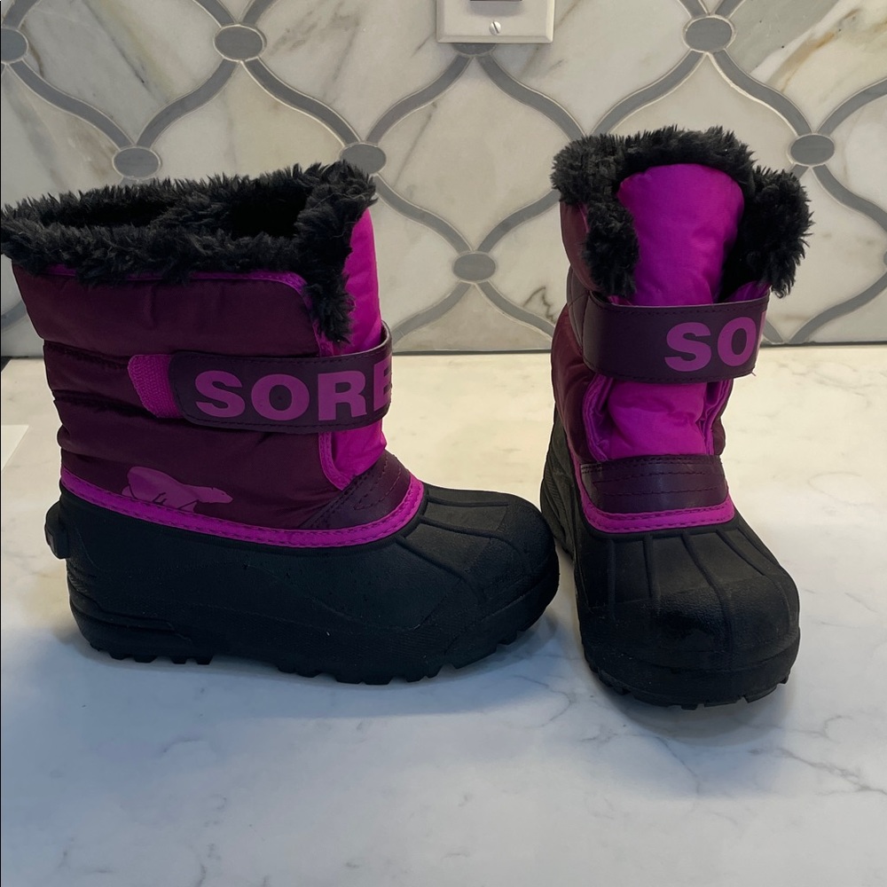 Sorel Kids Winter Boots in Purple and Magenta